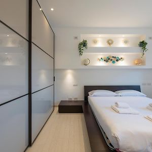 Ihost Apartment - Tito Livio 20